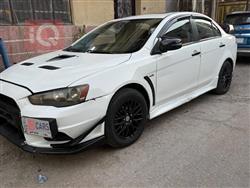 میتسوبیشی لانسەر